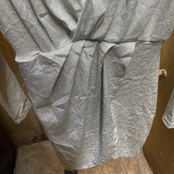 Silver Dress.Size - M - Picture 7 of 10